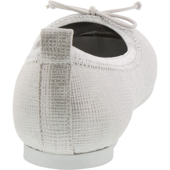 Kenneth Cole Kids Shoes - Kids Size 13 - Picture 6 of 6